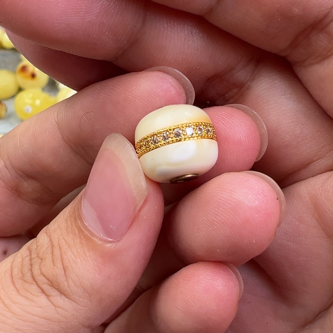 未镶嵌琥珀手链蜜蜡