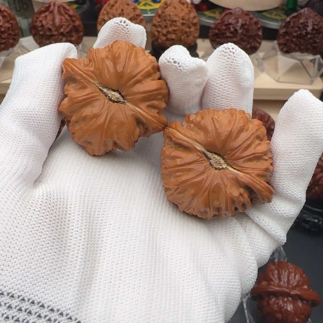 文玩核桃吊坠41全品白狮子