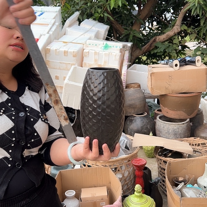 瓶高度25厘米口径7厘米微瑕捡漏