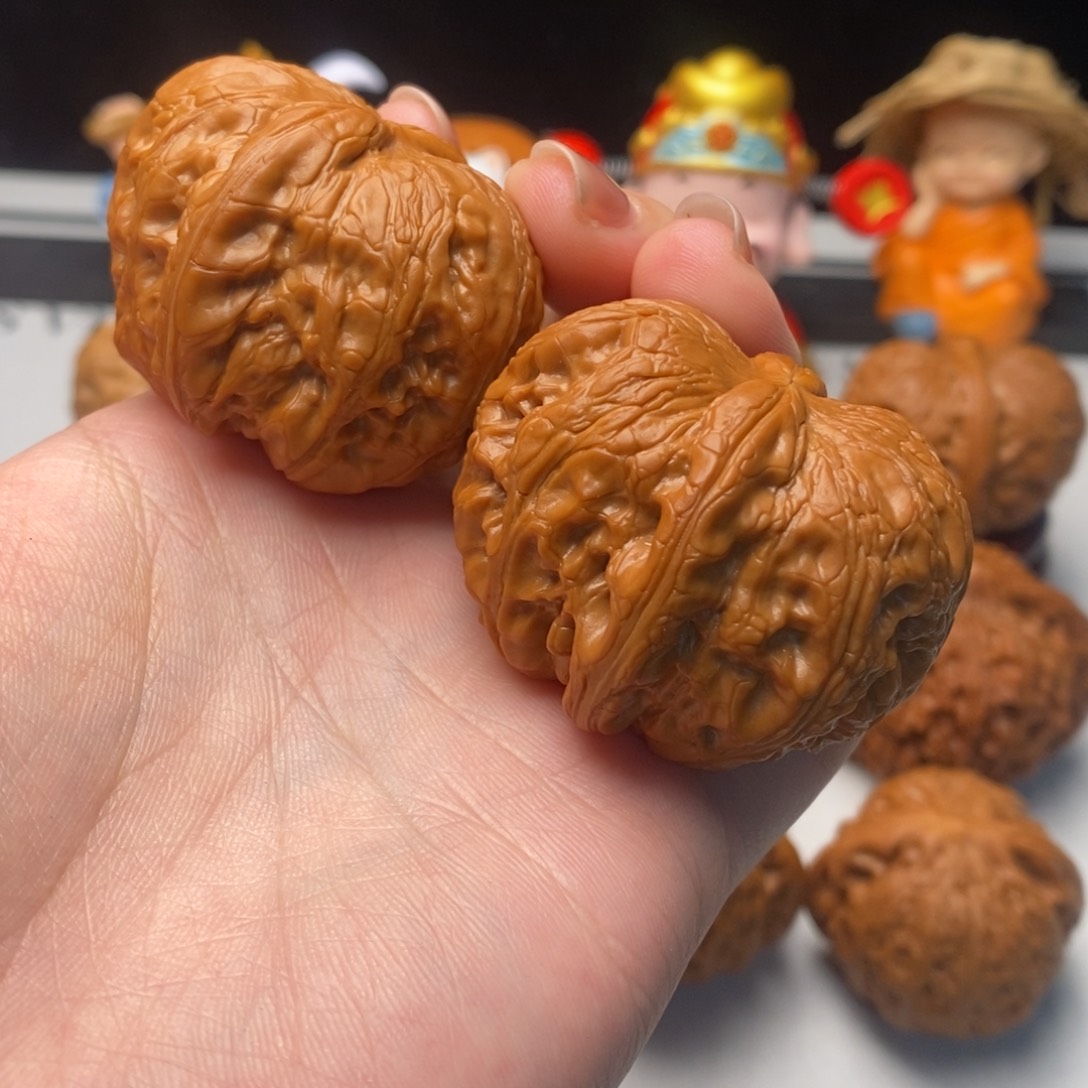 核桃不****?文玩核桃元宝