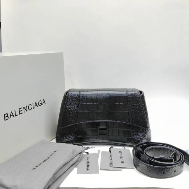 95新/巴黎世家/C12027588382/[251207CZ02]