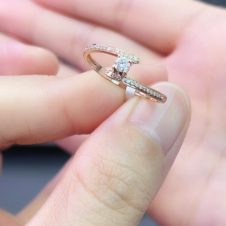 钻石戒指/指环18K金镶嵌