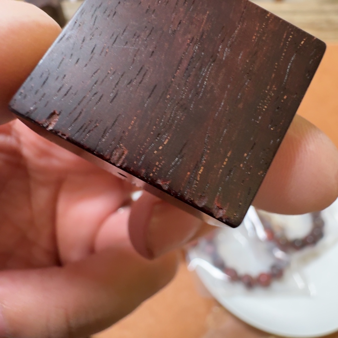 檀香紫檀（小叶紫檀）琴切福利，小块