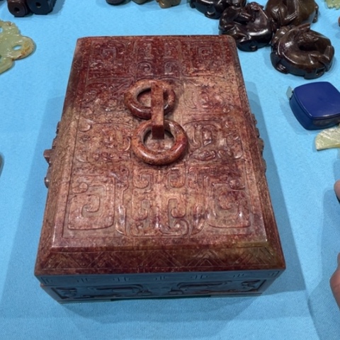 和田玉颈饰未镶嵌上**水