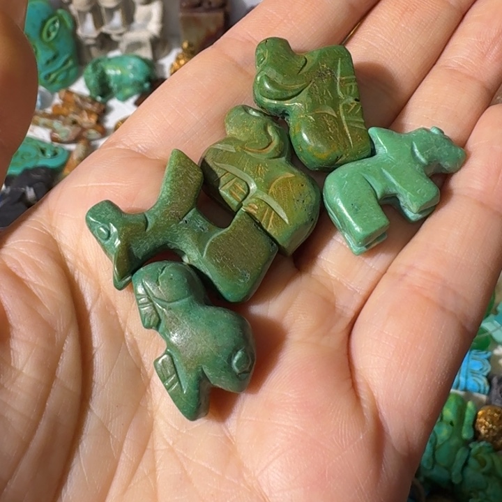 用***8玛瑙/玉髓合金颈饰