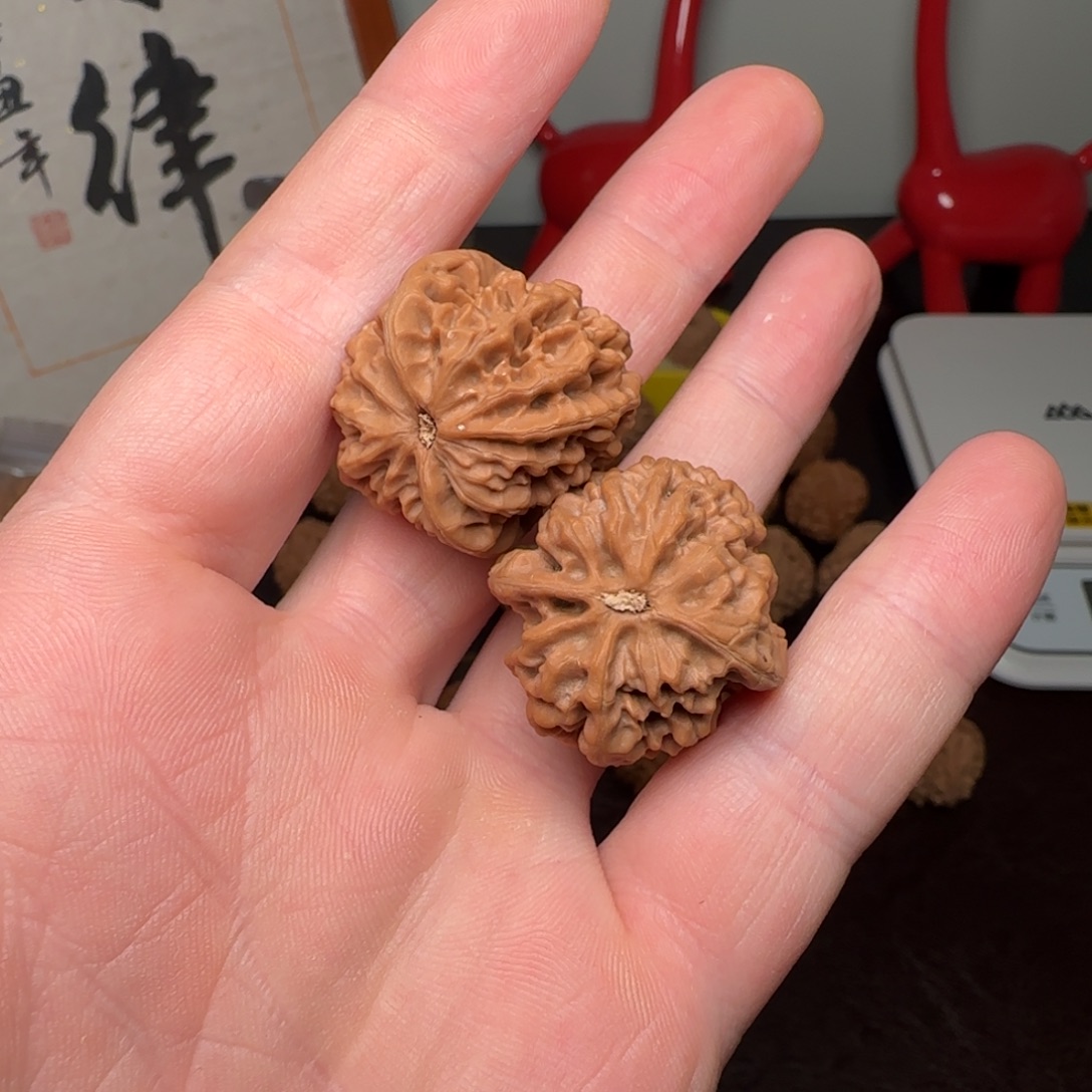文玩核桃吊坠极限小秦闷货头