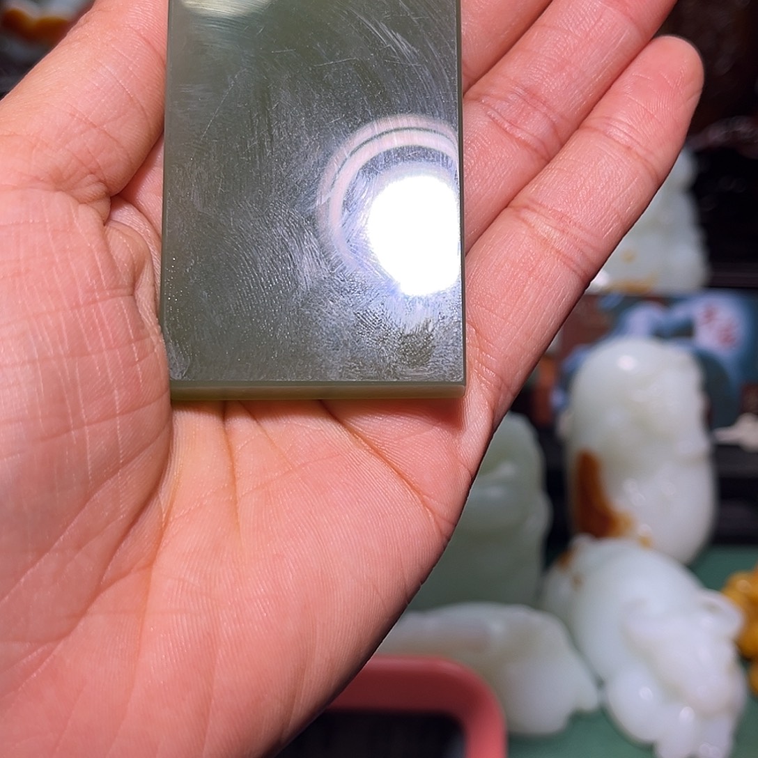 和田玉未镶嵌吊坠(赠链)