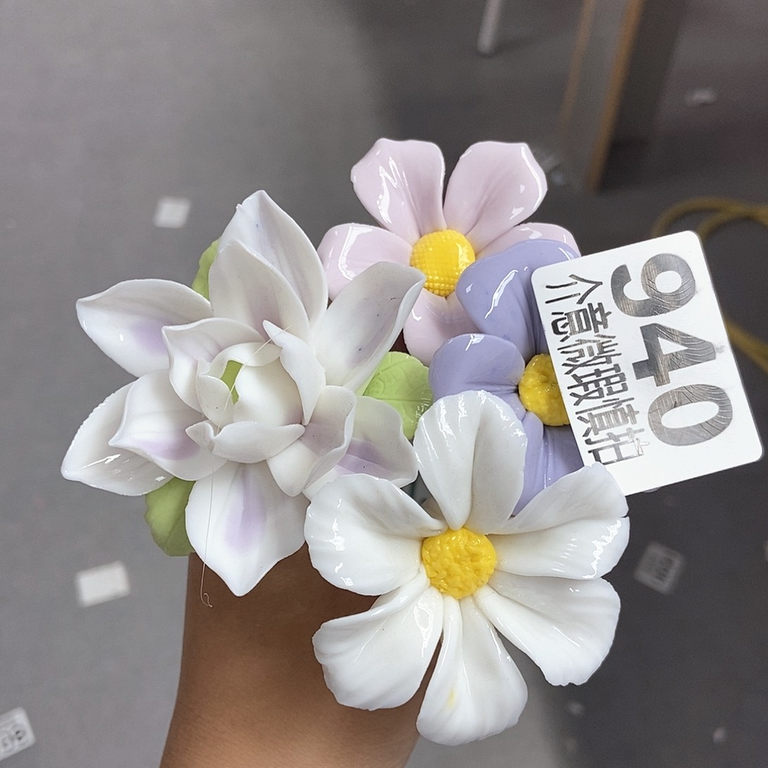 陶瓷设计风格现代