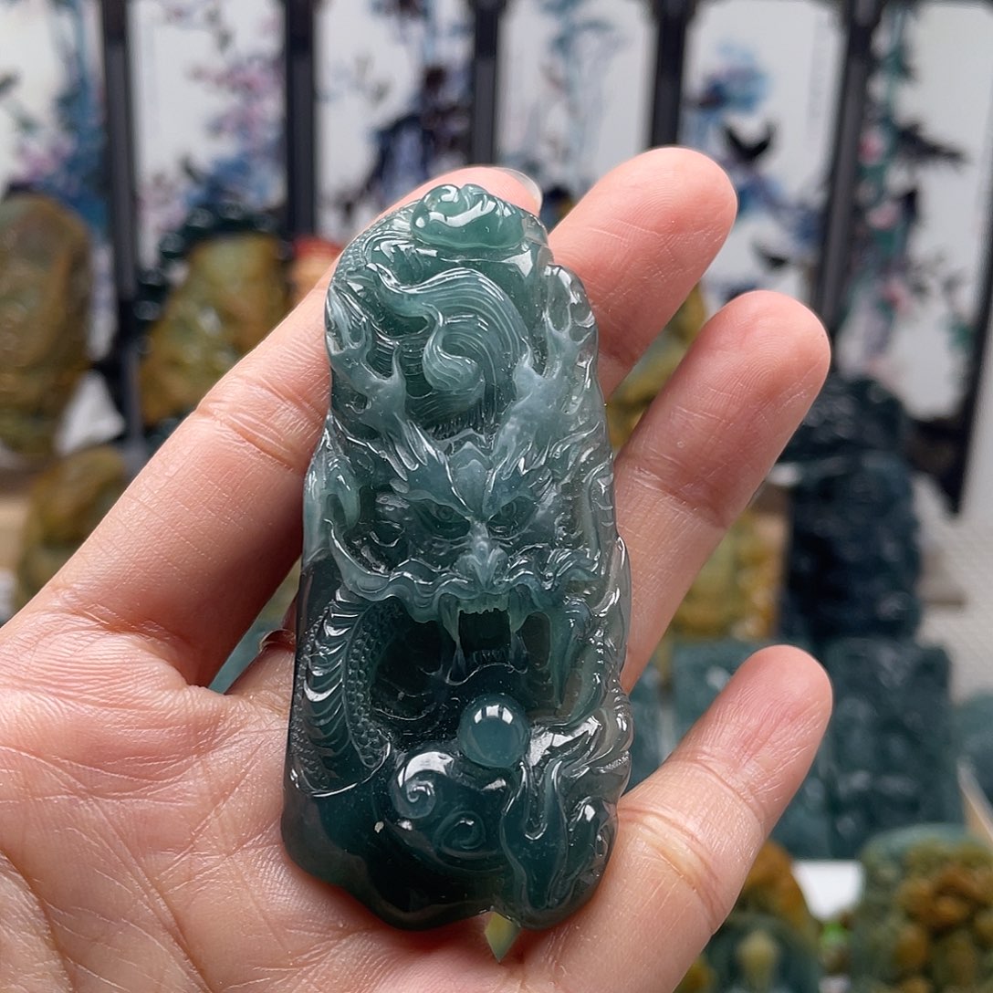 翡翠未镶嵌颈饰天然翡翠a货