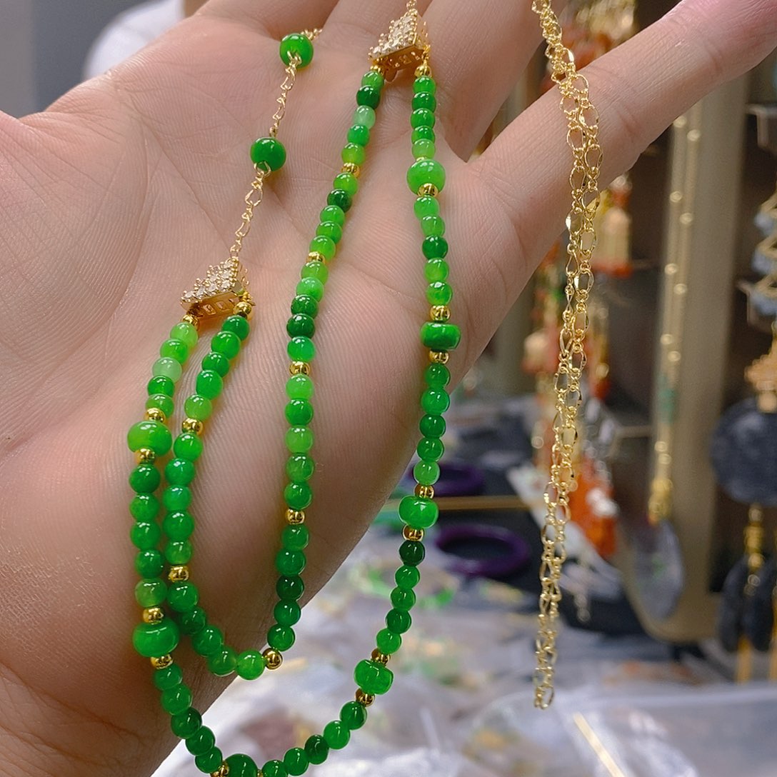 翡翠合金耳饰翡翠