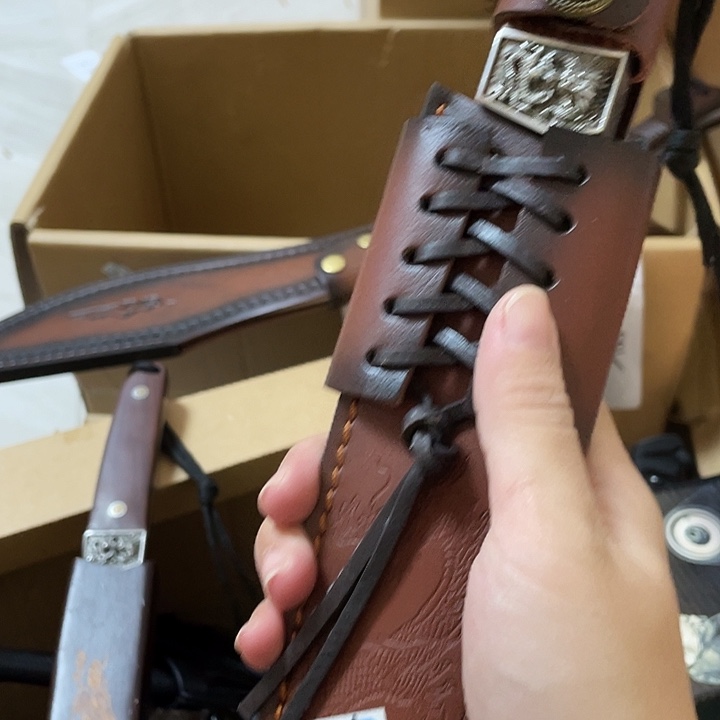 不锈钢瑕疵处理腾龙皮套全新