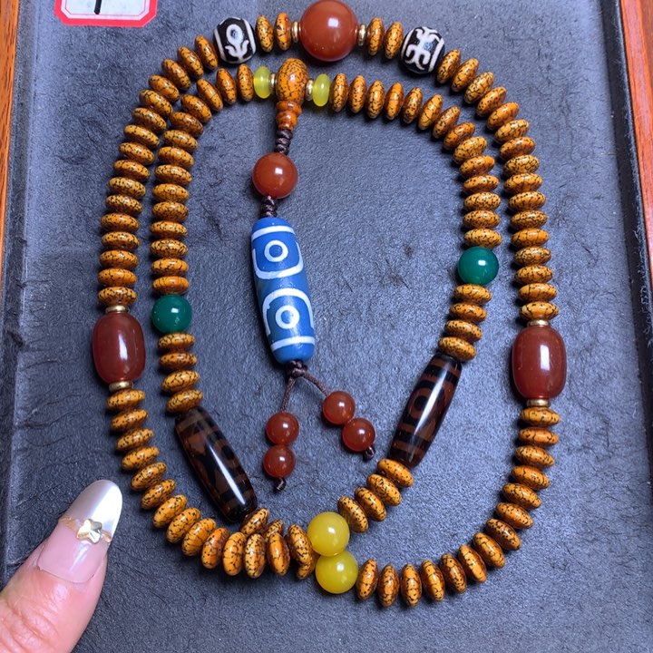 星月菩提吊坠菩提