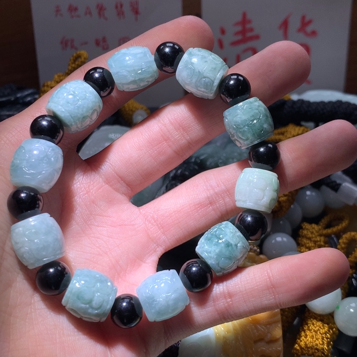 翡翠未镶嵌颈饰保真天然a货翡翠