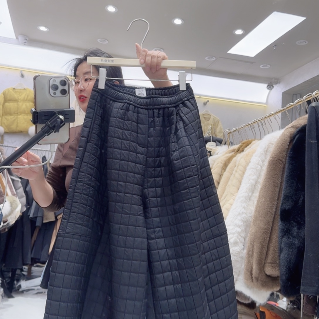 三醋酯纤维黑色格子90斤，穿到135斤之内