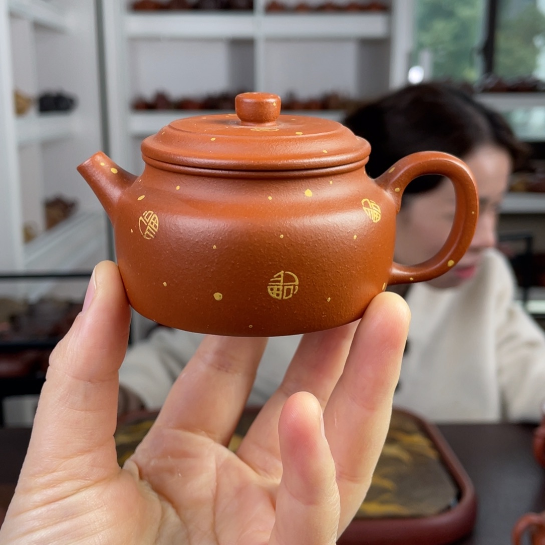 紫砂茶壶红泥描金得钟105cc