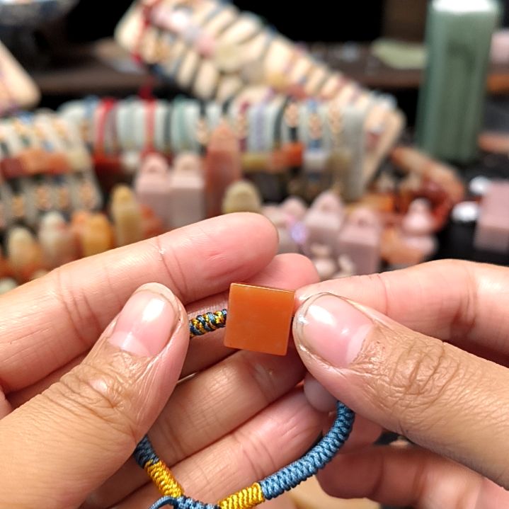 斗***古老挝石8558856886860686