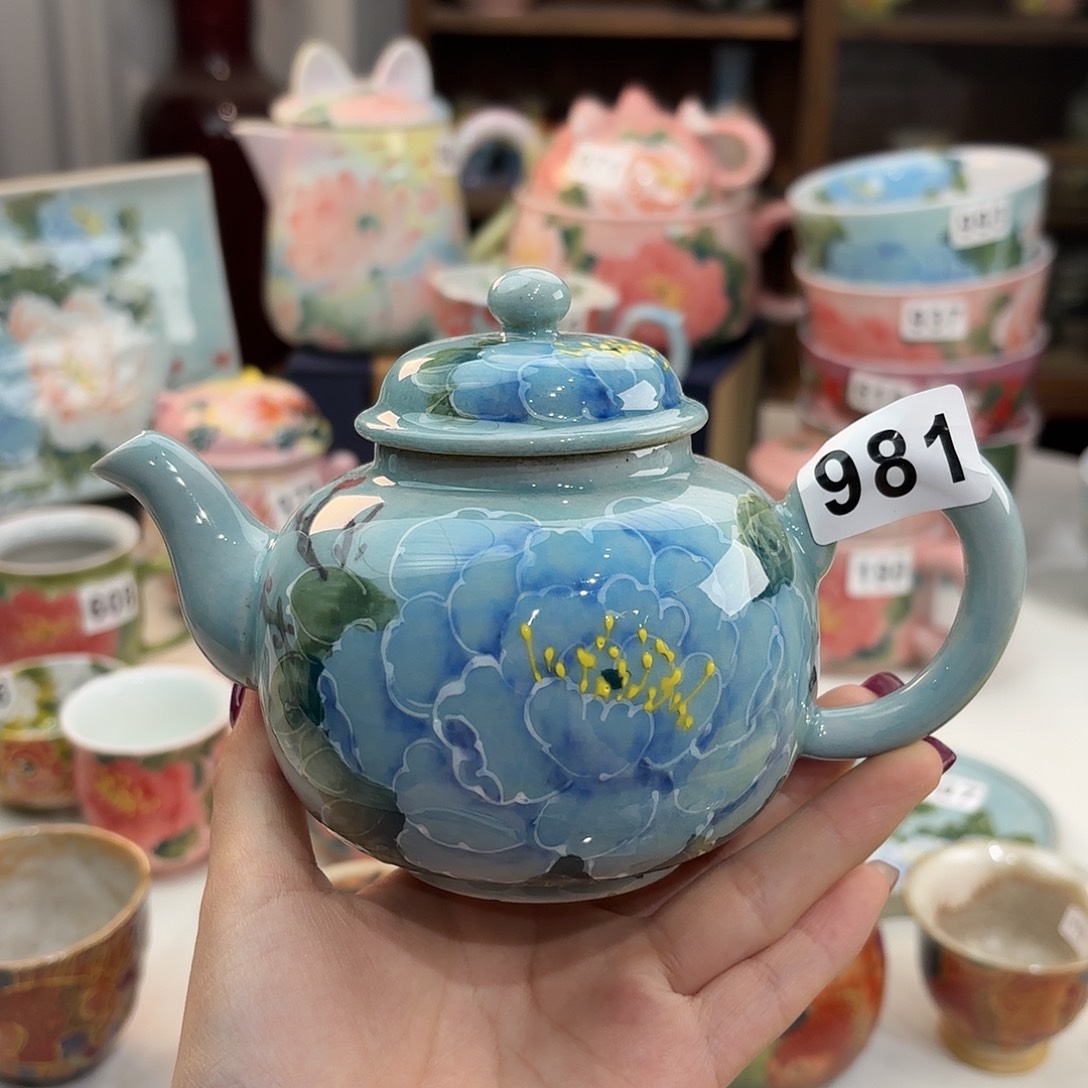 瓷片把g哈哈哈哈哈哈哈哈哈哈回家