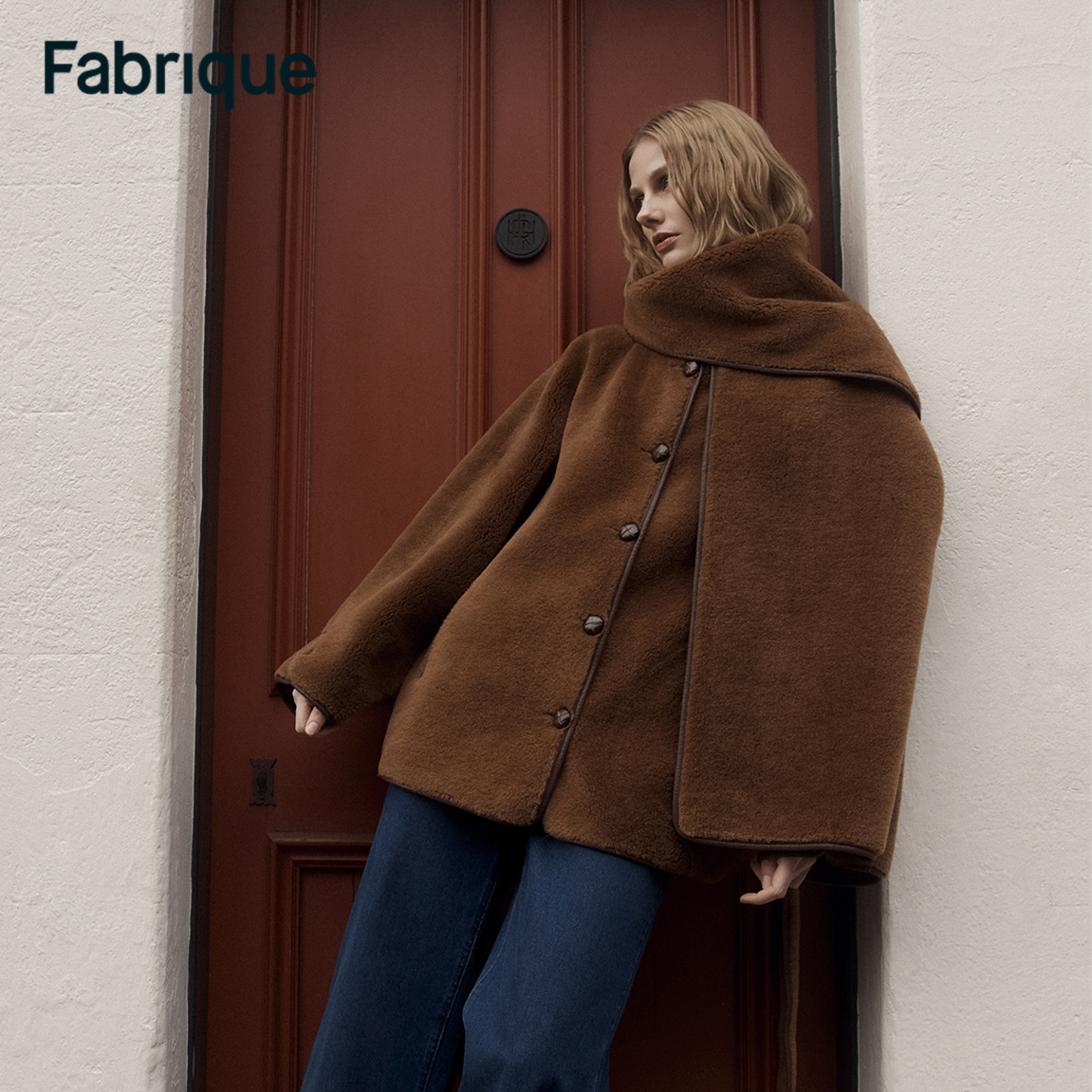 Fabrique【小棕熊外套】摩卡慕斯正反两穿绵羊毛配围巾腰带皮草大衣