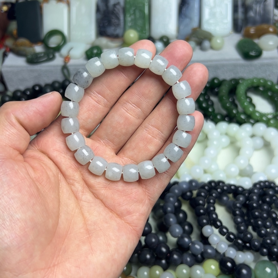 和田玉未镶嵌手链