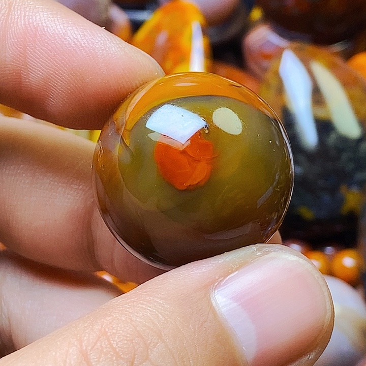 玛瑙/玉髓颈饰未镶嵌清***头