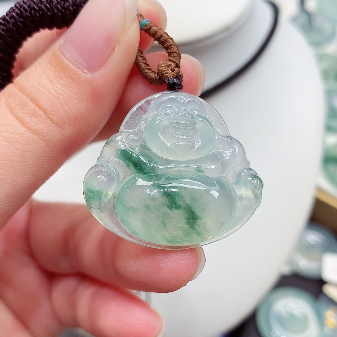 颈饰未镶嵌翡翠翡翠112，27/31/6.2