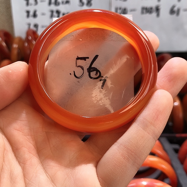 玛瑙/玉髓手镯未镶嵌