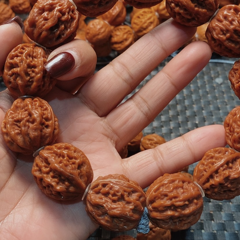 【闪购商品】文玩核桃吊坠珊瑚纹