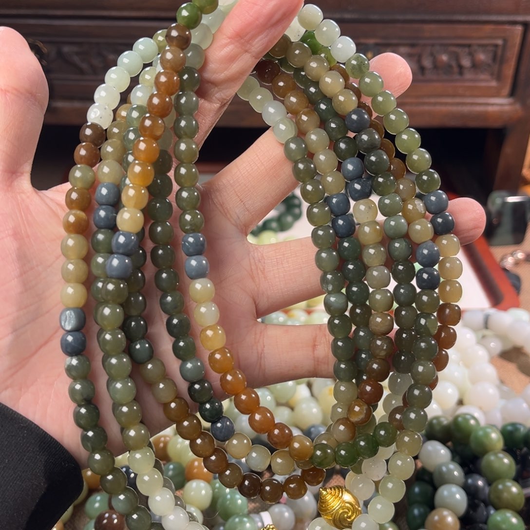 和田玉未镶嵌手链多样性拍一发一