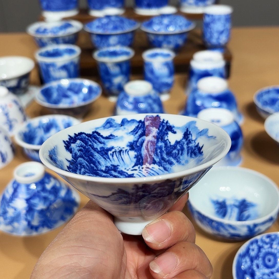 荪***贵景德镇纯手绘斗立杯微瑕