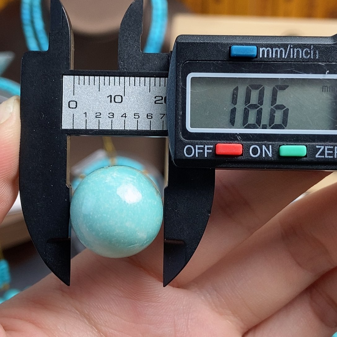 绿松石雕刻未镶嵌