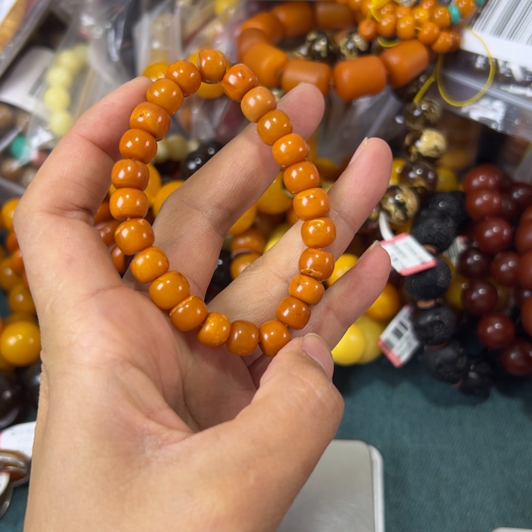 琥珀珠宝奇石未镶嵌