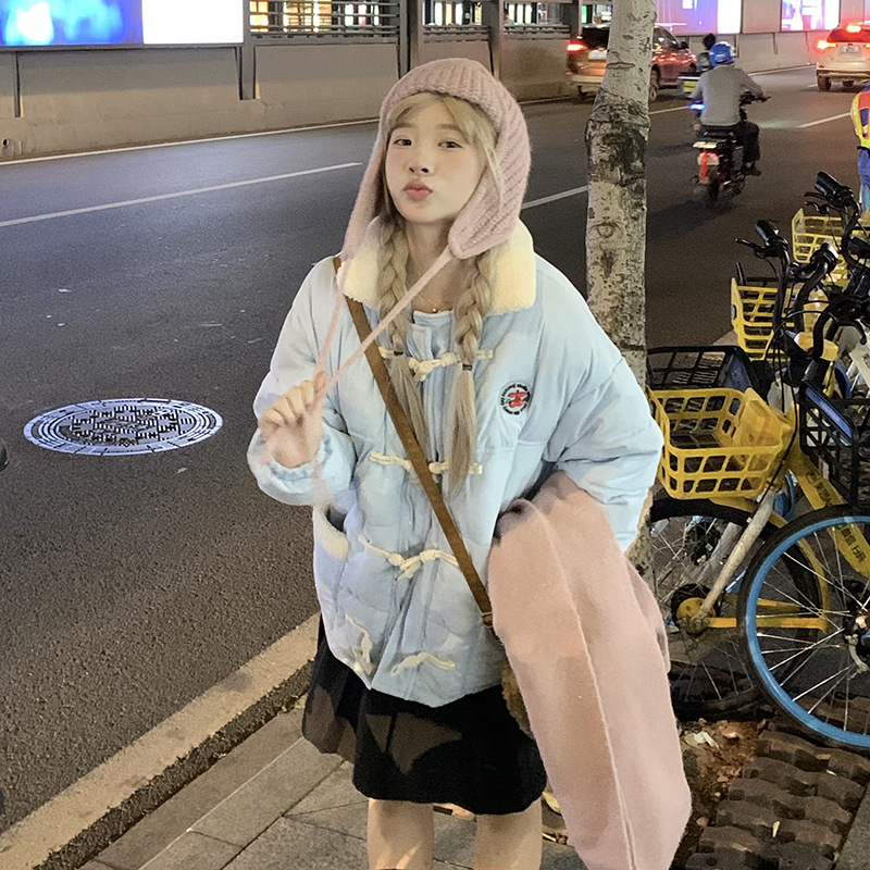 浅蓝色面包服外套女宽松百搭特厚甜美漂亮可爱小个子特厚保暖棉衣