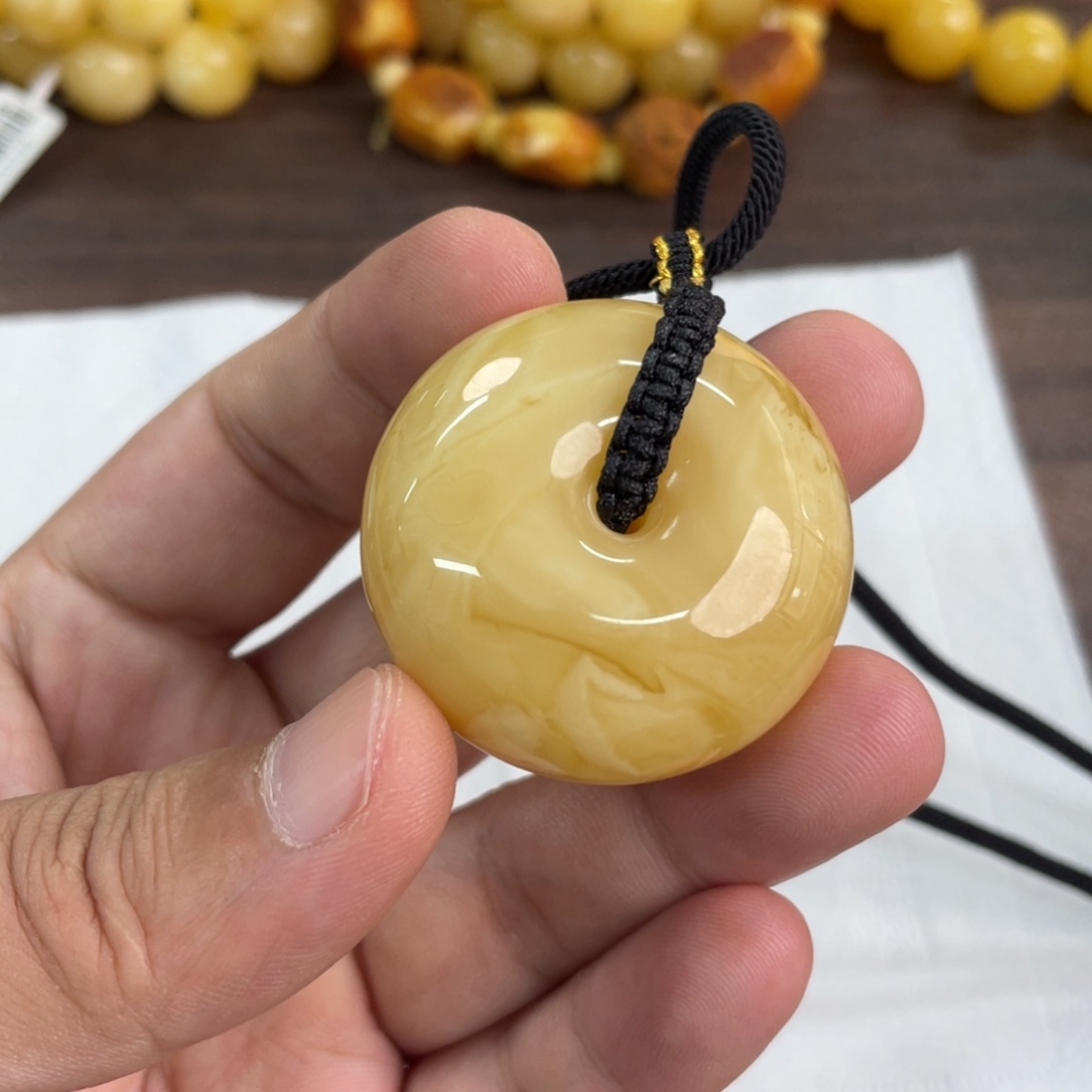 未镶嵌琥珀裸石029000000000