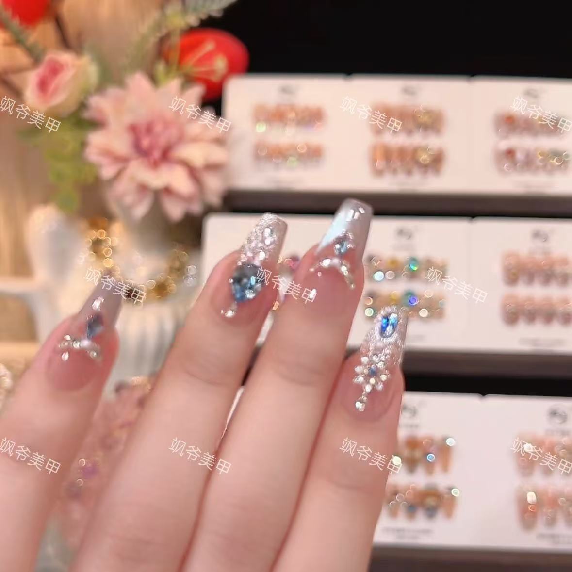 赛里木湖-美甲店手工穿戴甲-可重复佩戴-掉钻包补-10片