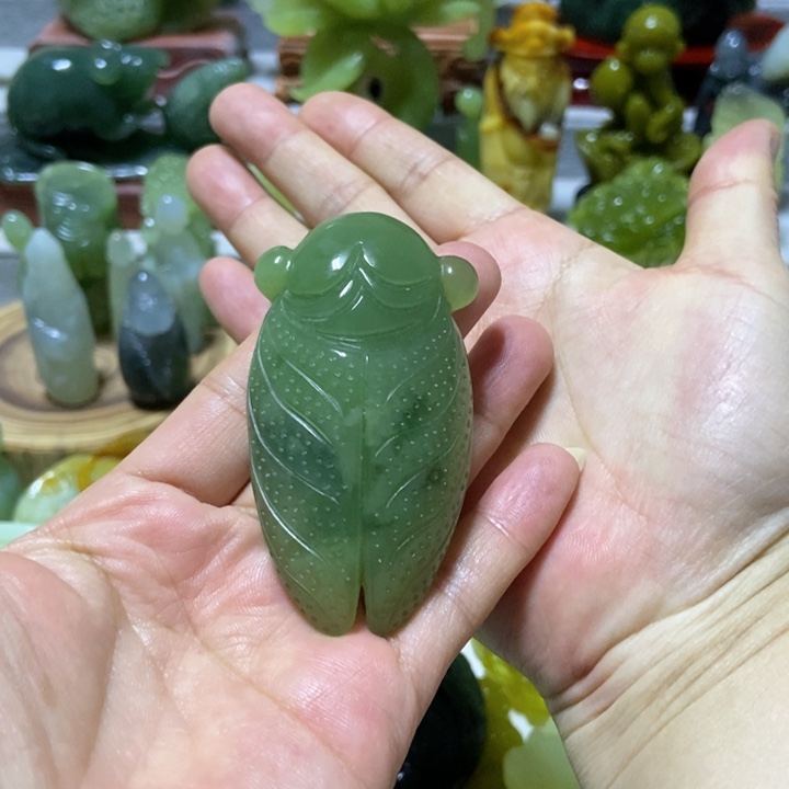 【闪购商品】蛇纹石玉把件未镶嵌