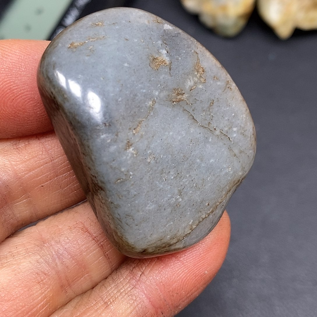 和田玉未镶嵌珠宝奇石