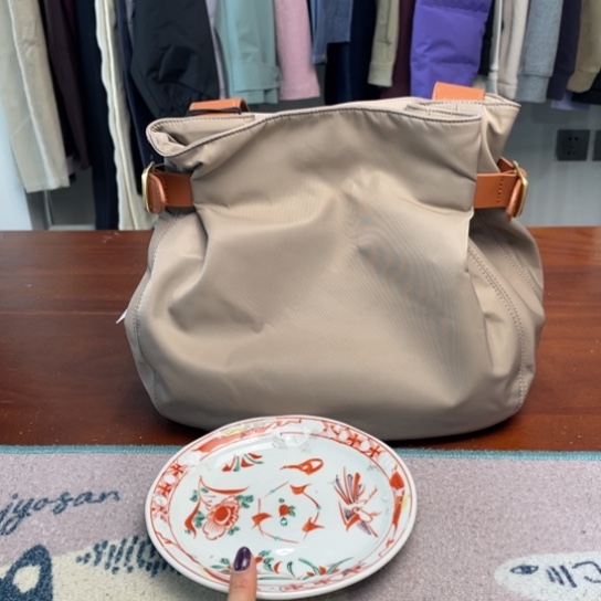 瓷片150。。。。。。。。。。。。。。。。。