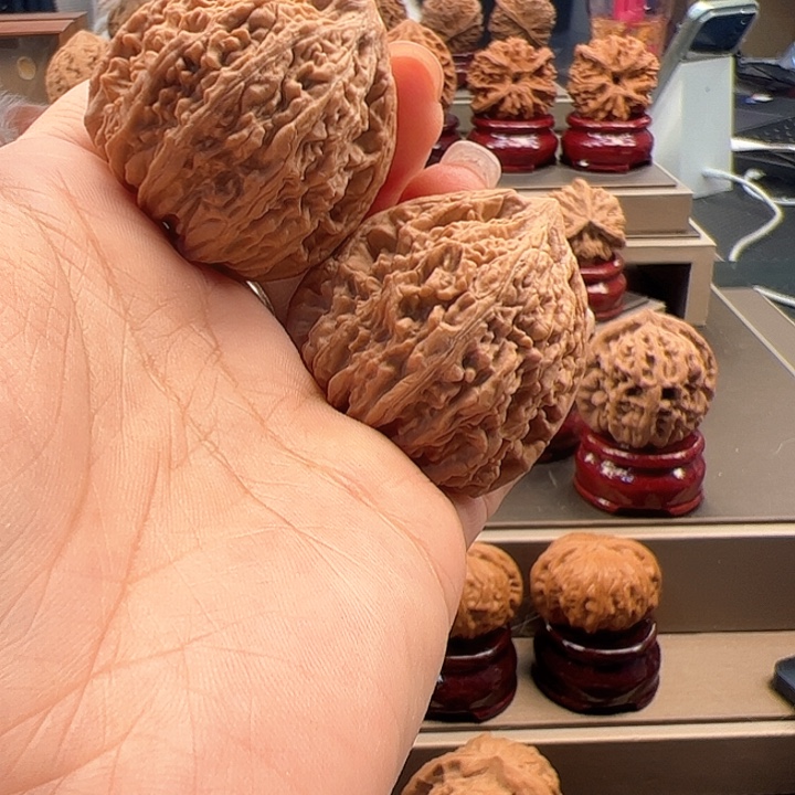 文玩核桃把件38 塔尖 f-018