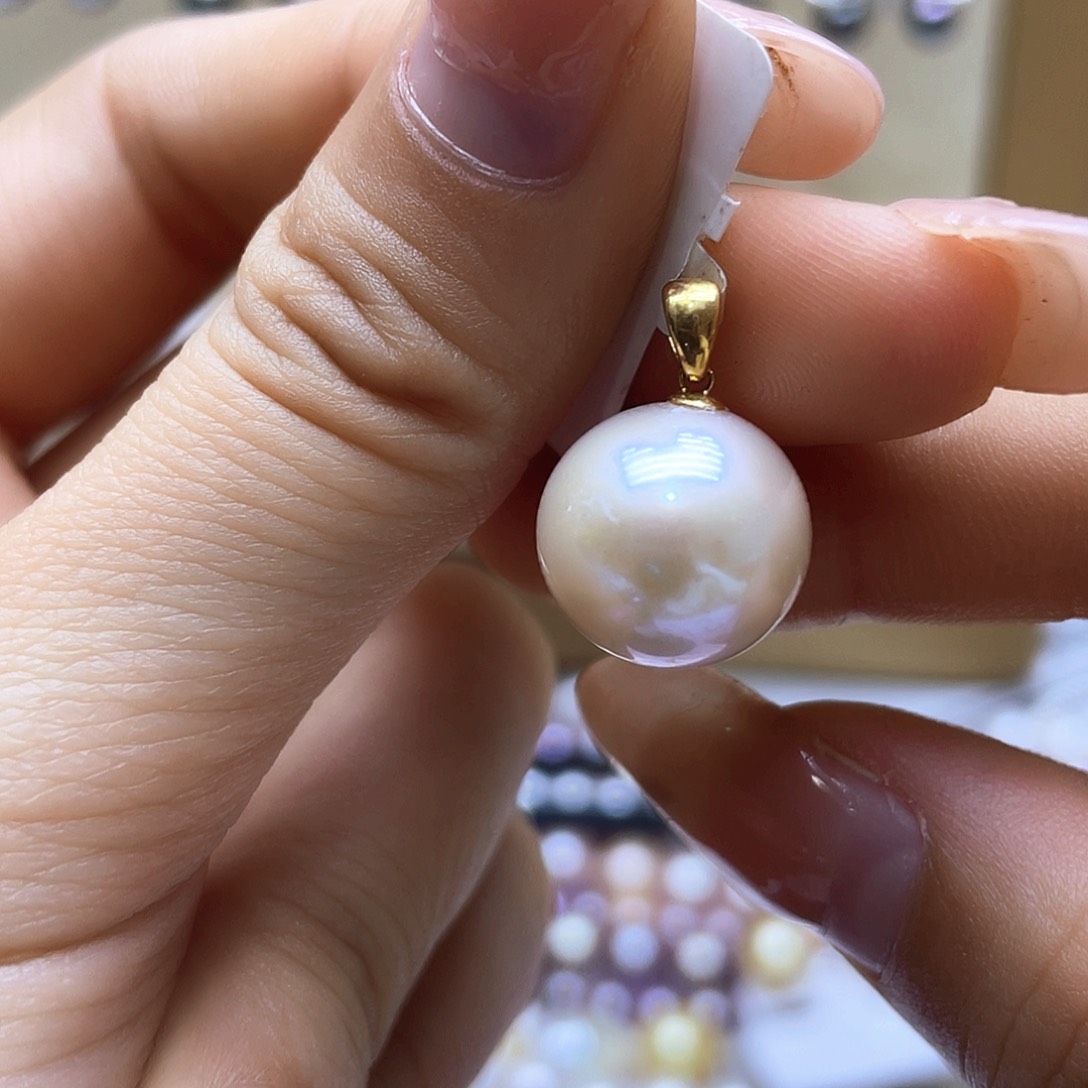 淡水珍珠颈饰18K金镶嵌