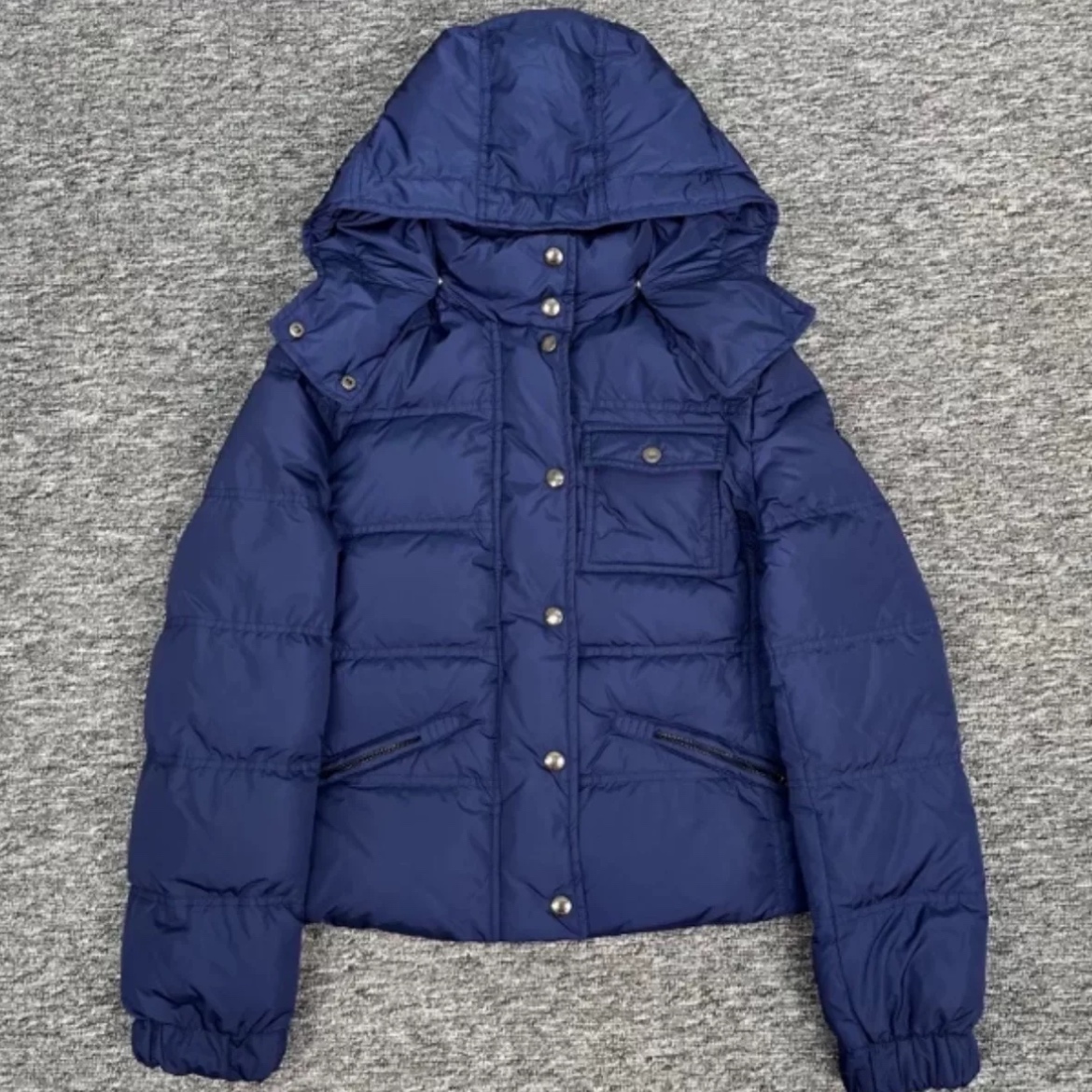95新 Prada/普拉达 Prada蓝色羽绒服时尚外套/fz197