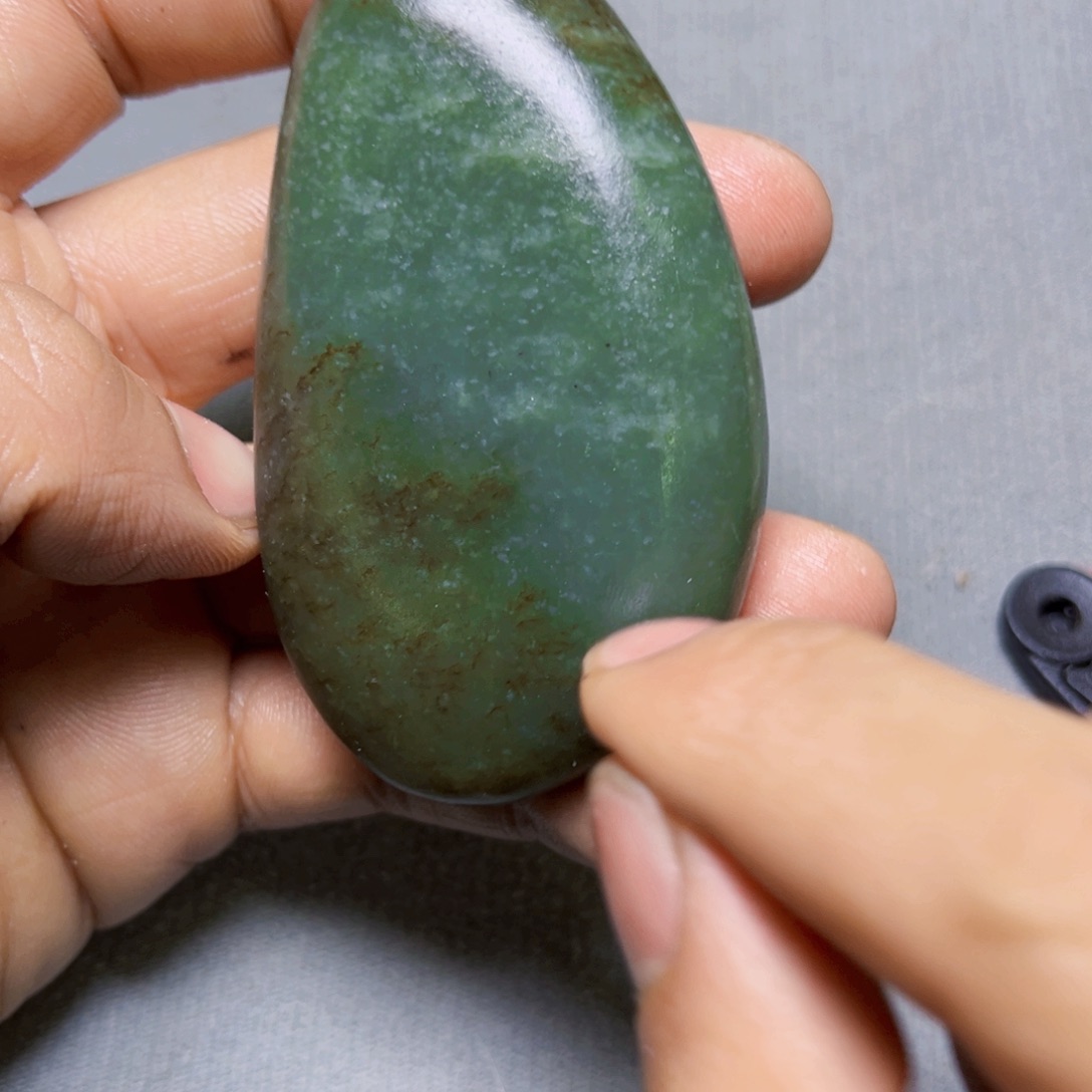 和田玉未镶嵌珠宝奇石