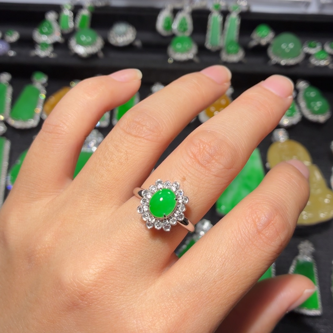 翡翠18K金镶嵌吊坠(不含链)114号