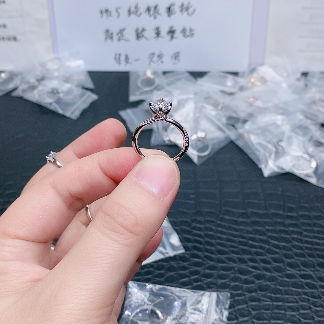 合成碳硅石925银栀子花1克拉16码