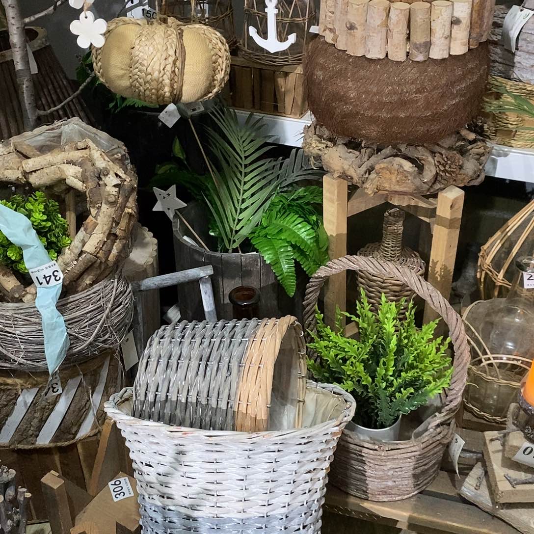 微瑕放漏不退不放花盆