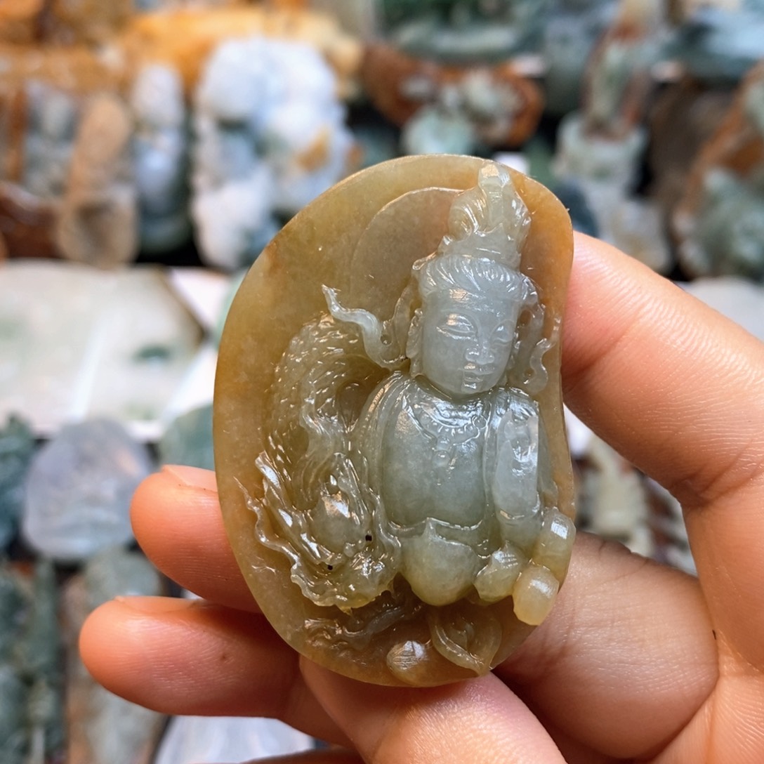 定制翡翠未镶嵌特色9