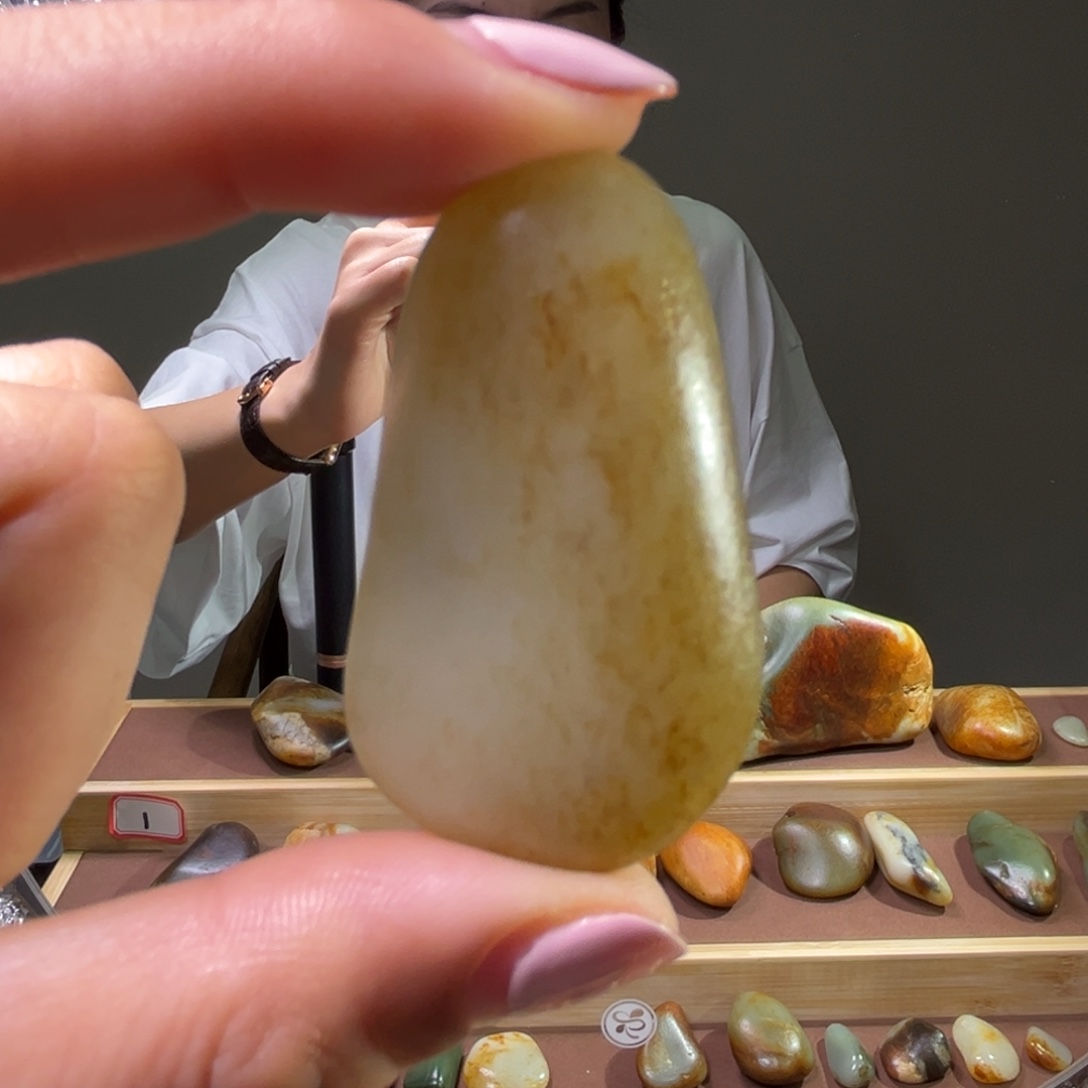 未镶嵌和田玉挂件26g