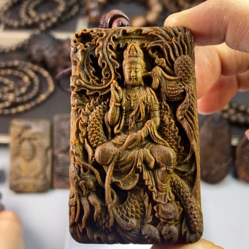 【闪购商品】沉香木吊坠目***_越南白棋