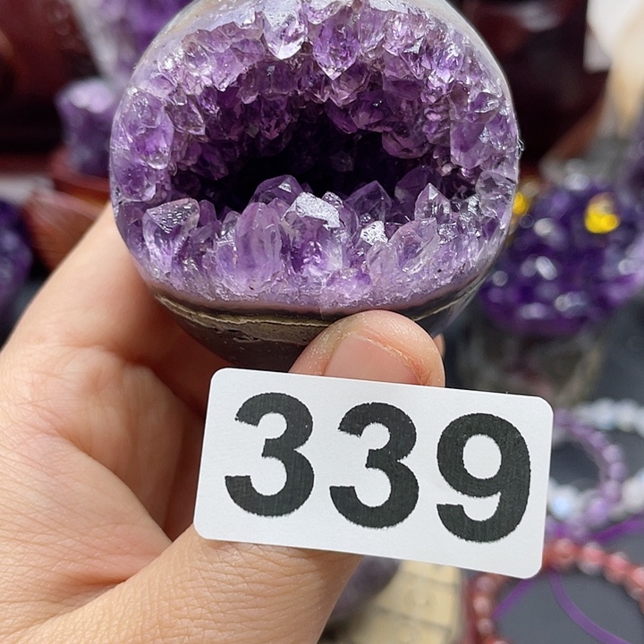 水晶大型摆件（非配饰）未镶嵌