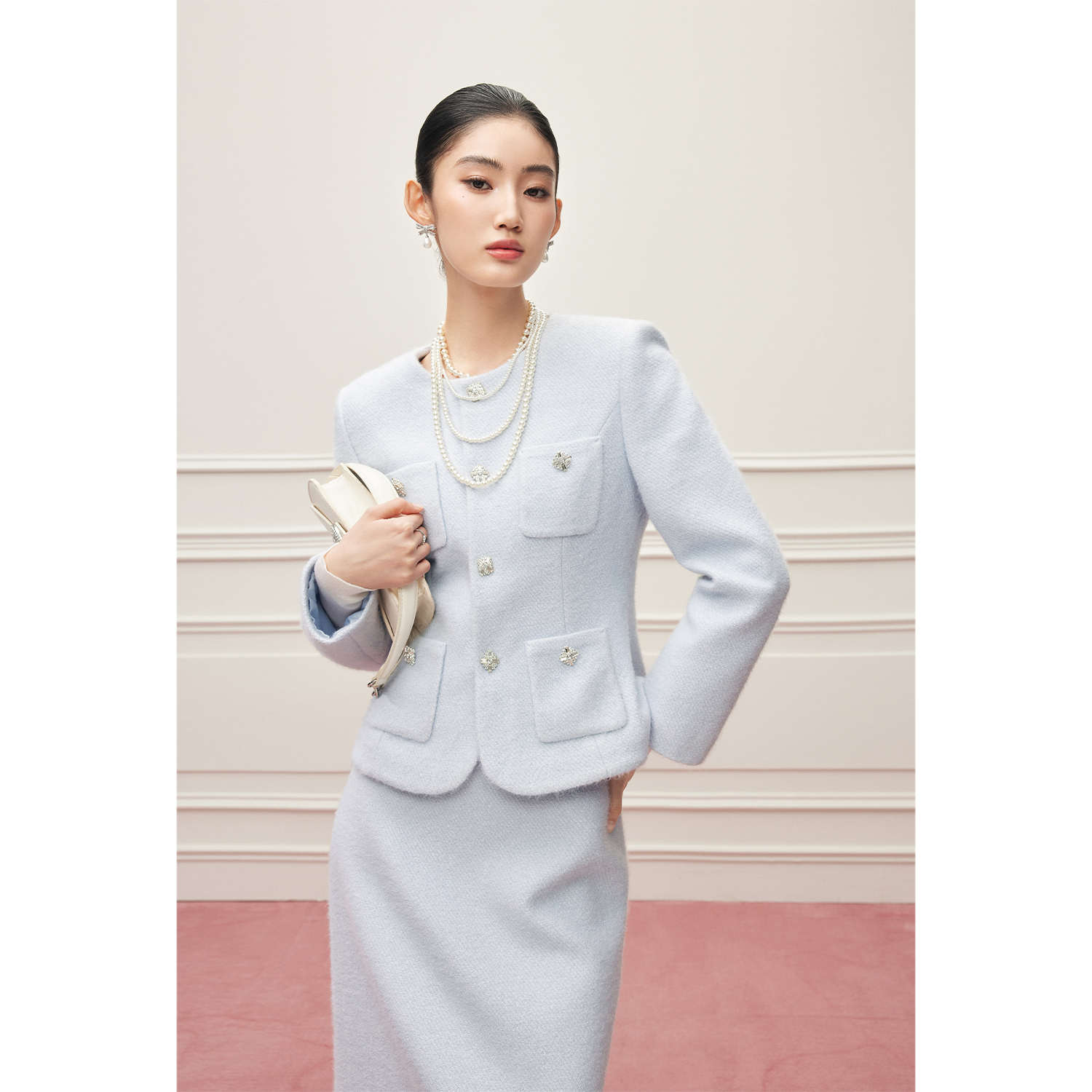 【Mandy千金穿搭】蓝色气质香风钻扣女秋冬新款气质上衣