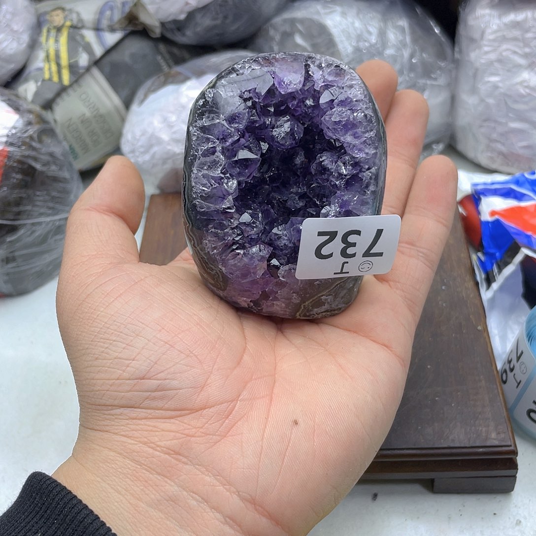 紫晶大型摆件（非配饰）未镶嵌